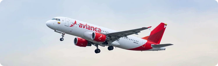 avión de avianca volando