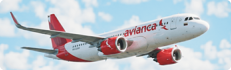 Avion Avianca en el cielo
