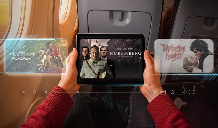 assistindo a filmes no avião no seu tablet